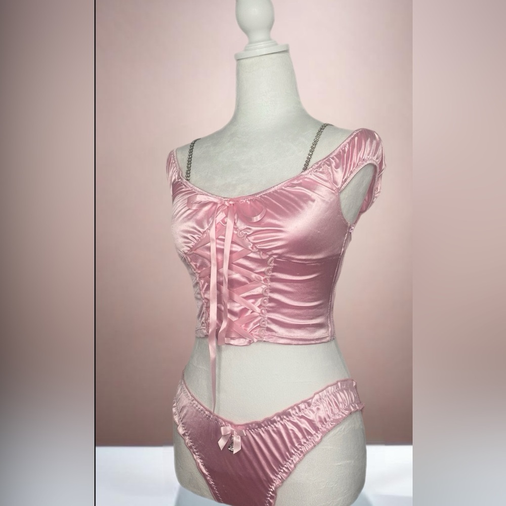 ~Treat me right satin set~ by Sugar Thrillz